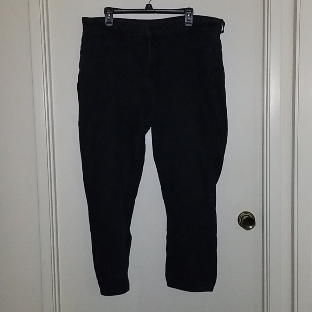 NYDJ black Jeans with zippers at ankles